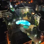Charis Cozy Family At Sun Village Complex Close To The Appartement *