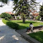 Charis Cozy Family At Sun Village Complex Close To The Appartement *