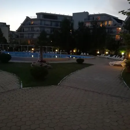 Charis Cozy Family At Sun Village Complex Close To The Apartmán Sluneční pobřeží