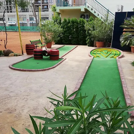 Charis Cozy Family At Sun Village Complex Close To The *