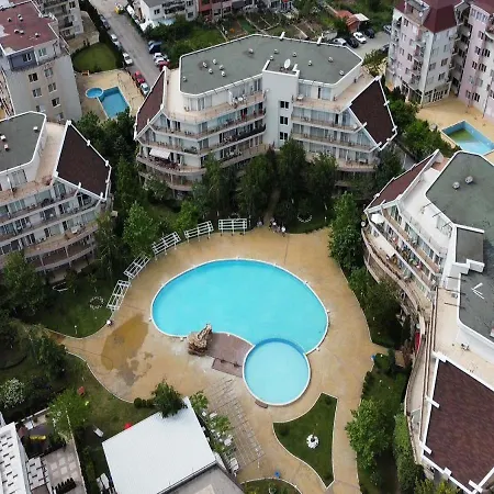 Charis Cozy Family At Sun Village Complex Close To The *