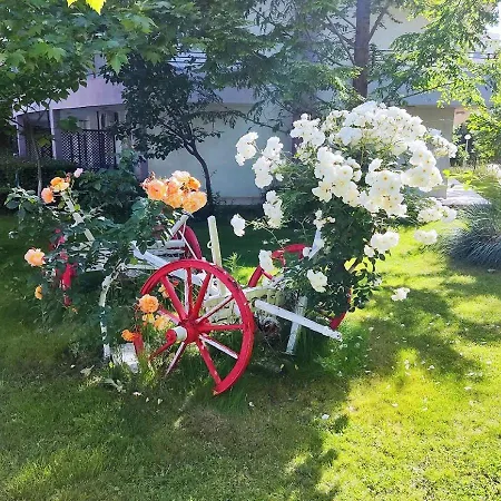 Charis Cozy Family At Sun Village Complex Close To The Apartament *