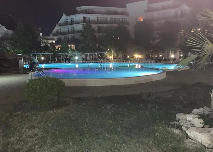 Charis Cozy Family At Sun Village Complex Close To The Апартаменти