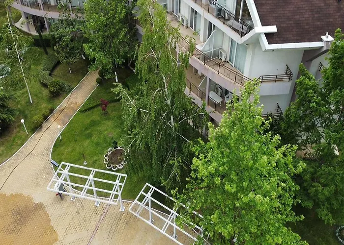 Charis Cozy Family At Sun Village Complex Close To The Appartement *