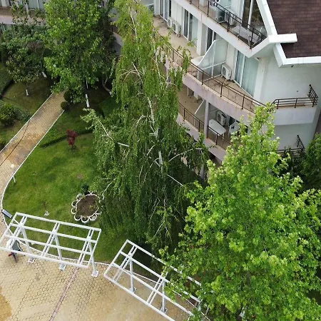 Charis Cozy Family At Sun Village Complex Close To The شقة *